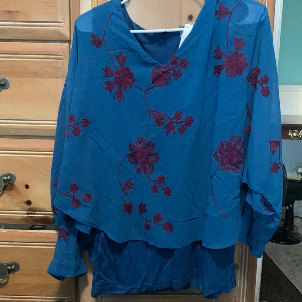 Jw style top